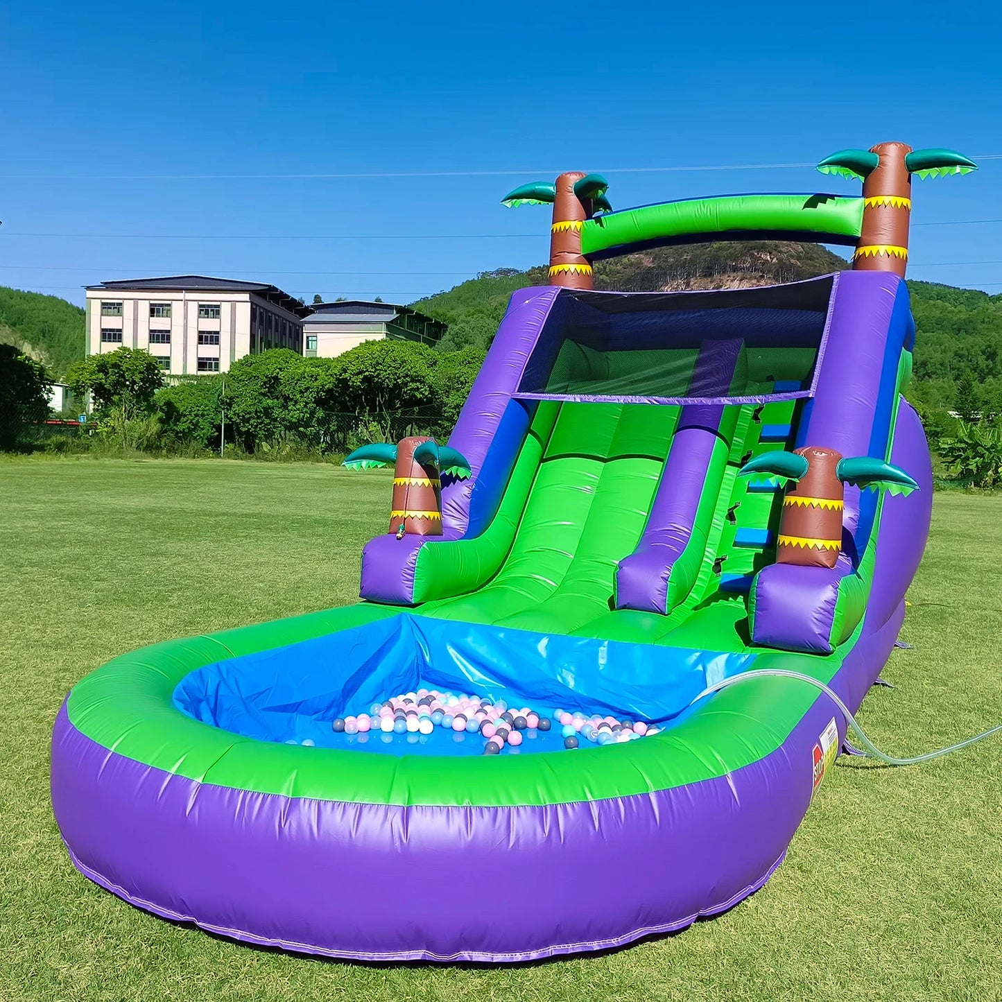 Inflatable Commercial Bounce House with Water Slide PVC and a 1100W Air blower 21ft/6.4M