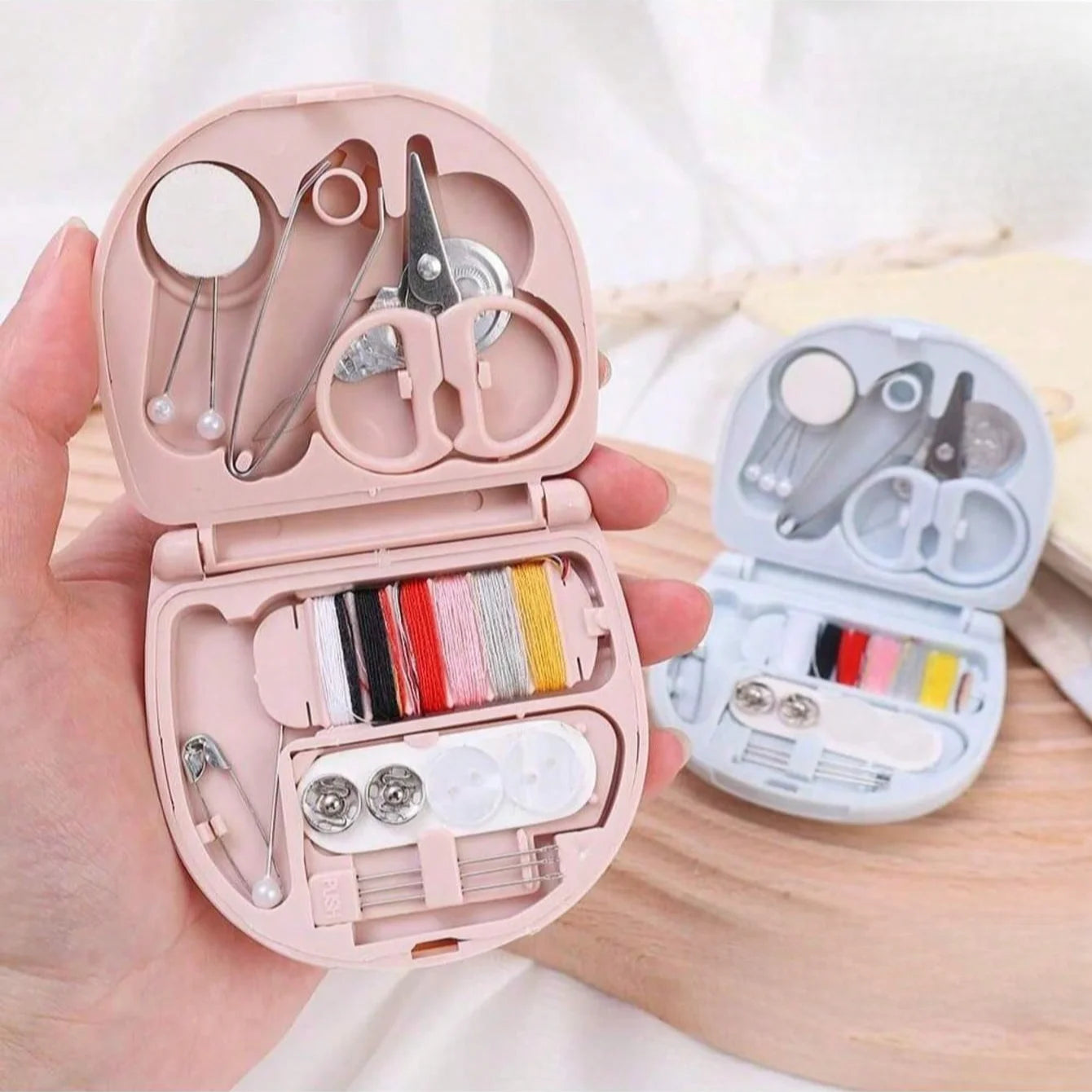 Portable Luxury Mini Travel Sewing Kit  With Threads, Sharp Scissors, Hand Needles And Extra Accessories